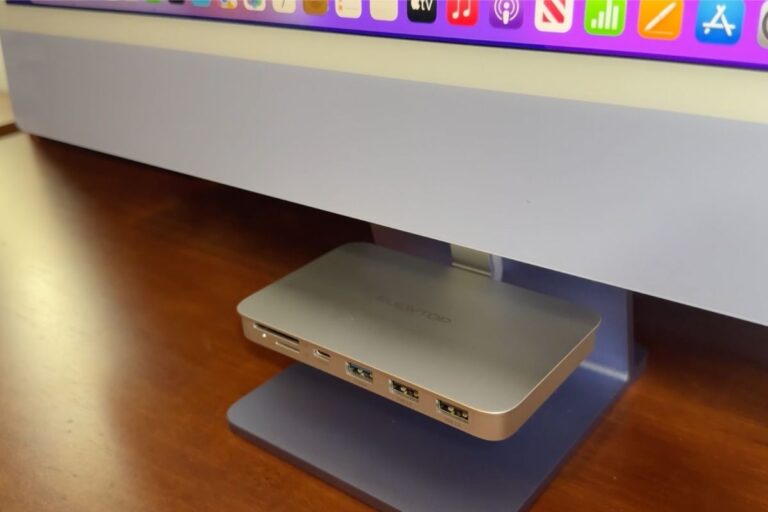 iMac with a PULWTOP shelf hub installed