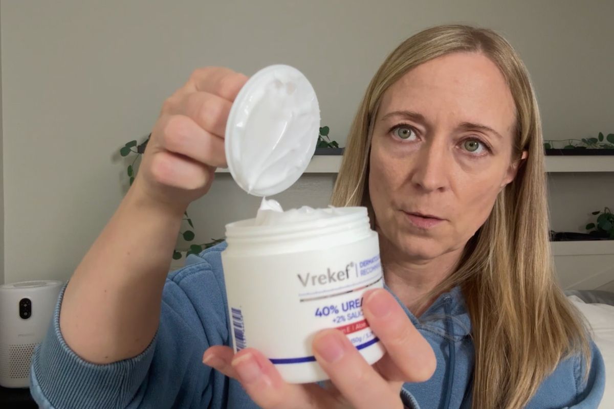 Opening Vrekef foot cream