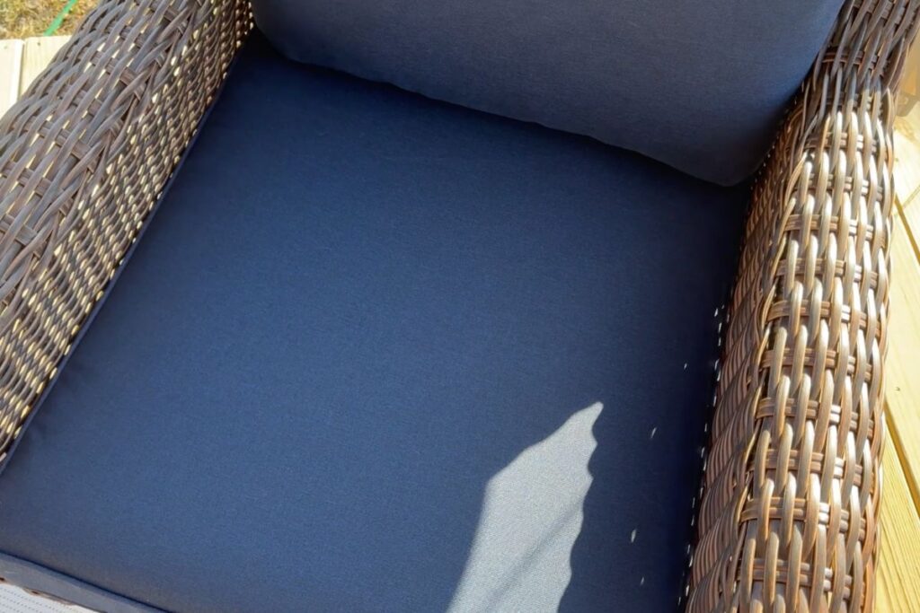 Navy cushions on the outdoor patio chairs