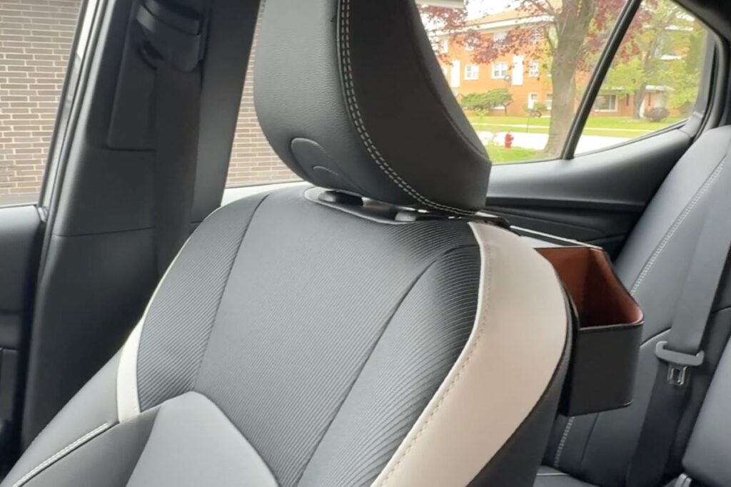 seeing the back seat organizer from the front seat
