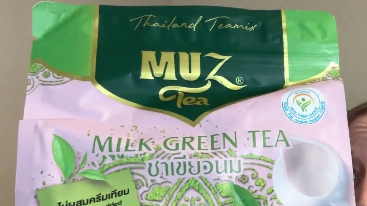 MUZ Tea Thailand Teamix milk green tea pouch showing the brand and the no creamer added badge